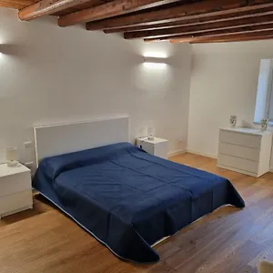 https://casa-azzurra-palazzo-del-buonpastore.palermohotels.org